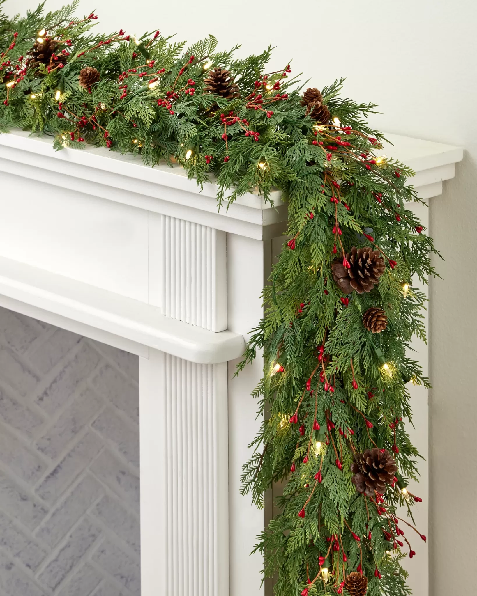 Cheap Cedar Berry Woods Foliage 26 - 28 Inch | Indoor